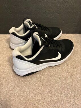 Nike Infinity G Golf Shoes M 7 W 8.5 Black white Leather CT0531-001 Soft Spikes